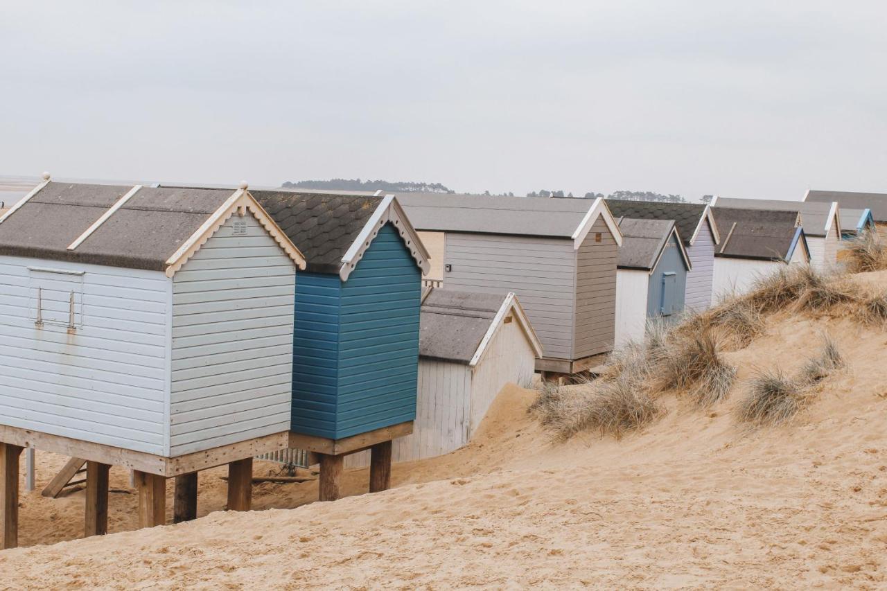 Modern Coastal Home Sleeping 5 - 2 Minute Walk To Pakefield Beach, Suffolk Buitenkant foto